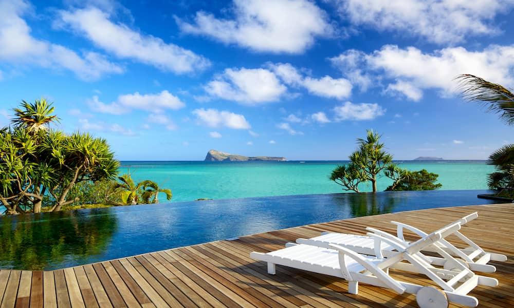 Mauritius broadens business horizons with properties